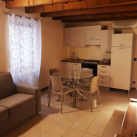 Elly's House * Verona