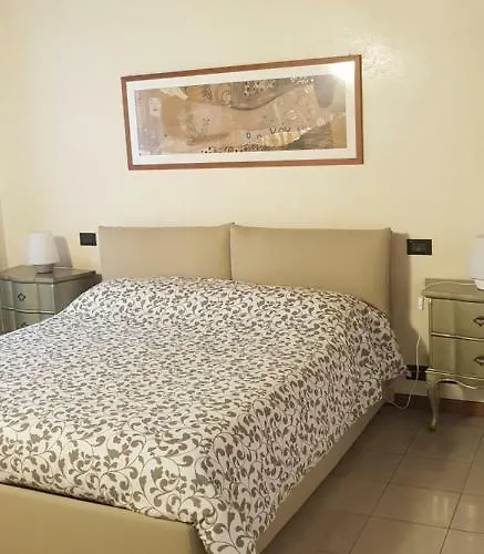 Elly's House Vakantiehuis Verona